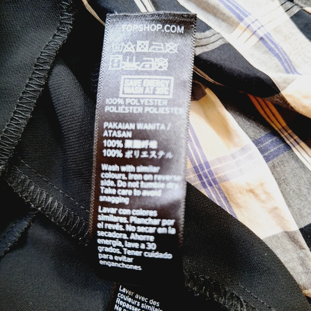 TOPSHOP Plunge V-Neck Black Strappy Spaghetti Strap Size 2 camisole Top - Picture 7 of 9
